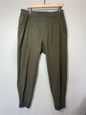 Lululemon men’s abc joggers olive green XL‎